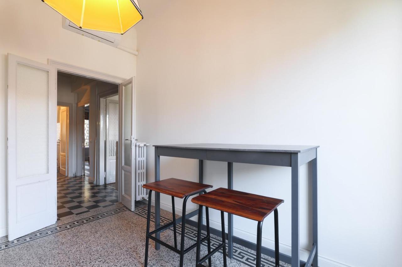 Adelaide Elegant Apartments Milano Eksteriør billede