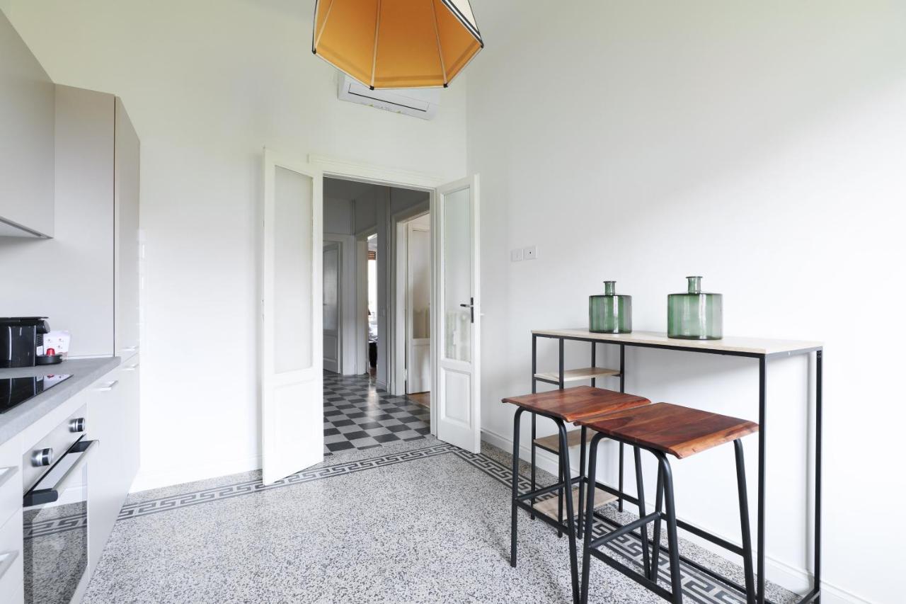 Adelaide Elegant Apartments Milano Eksteriør billede