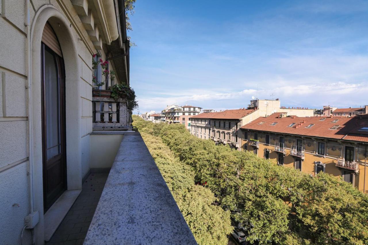 Adelaide Elegant Apartments Milano Eksteriør billede