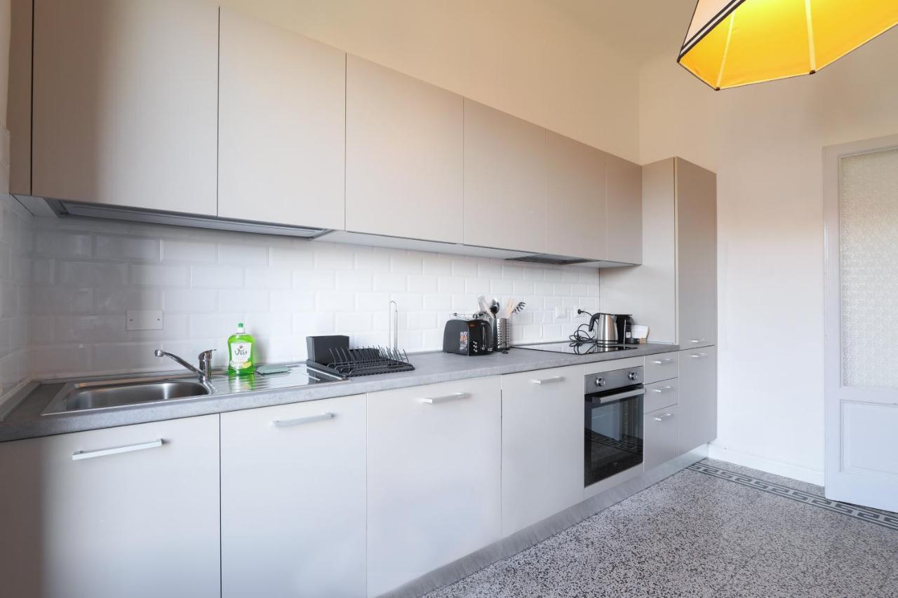Adelaide Elegant Apartments Milano Eksteriør billede
