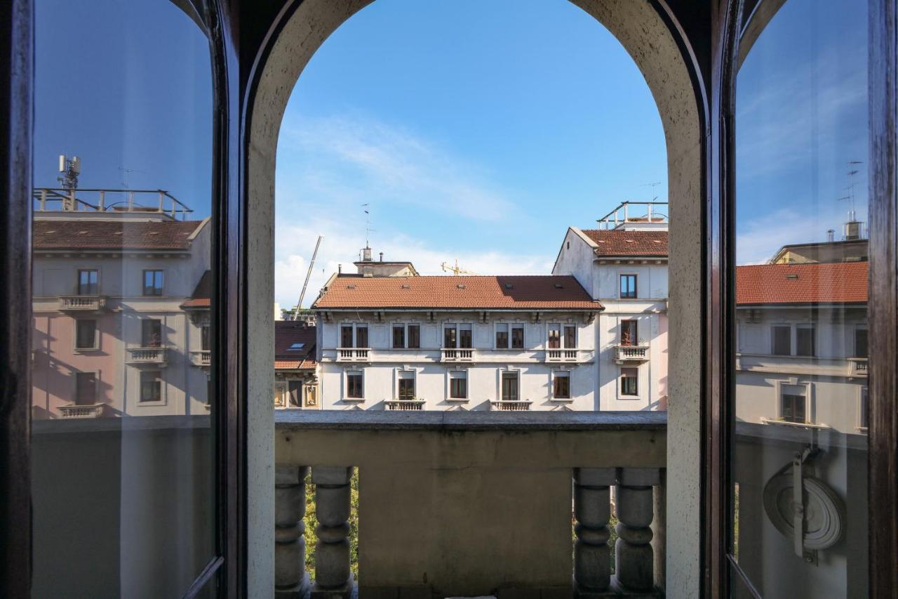 Adelaide Elegant Apartments Milano Eksteriør billede