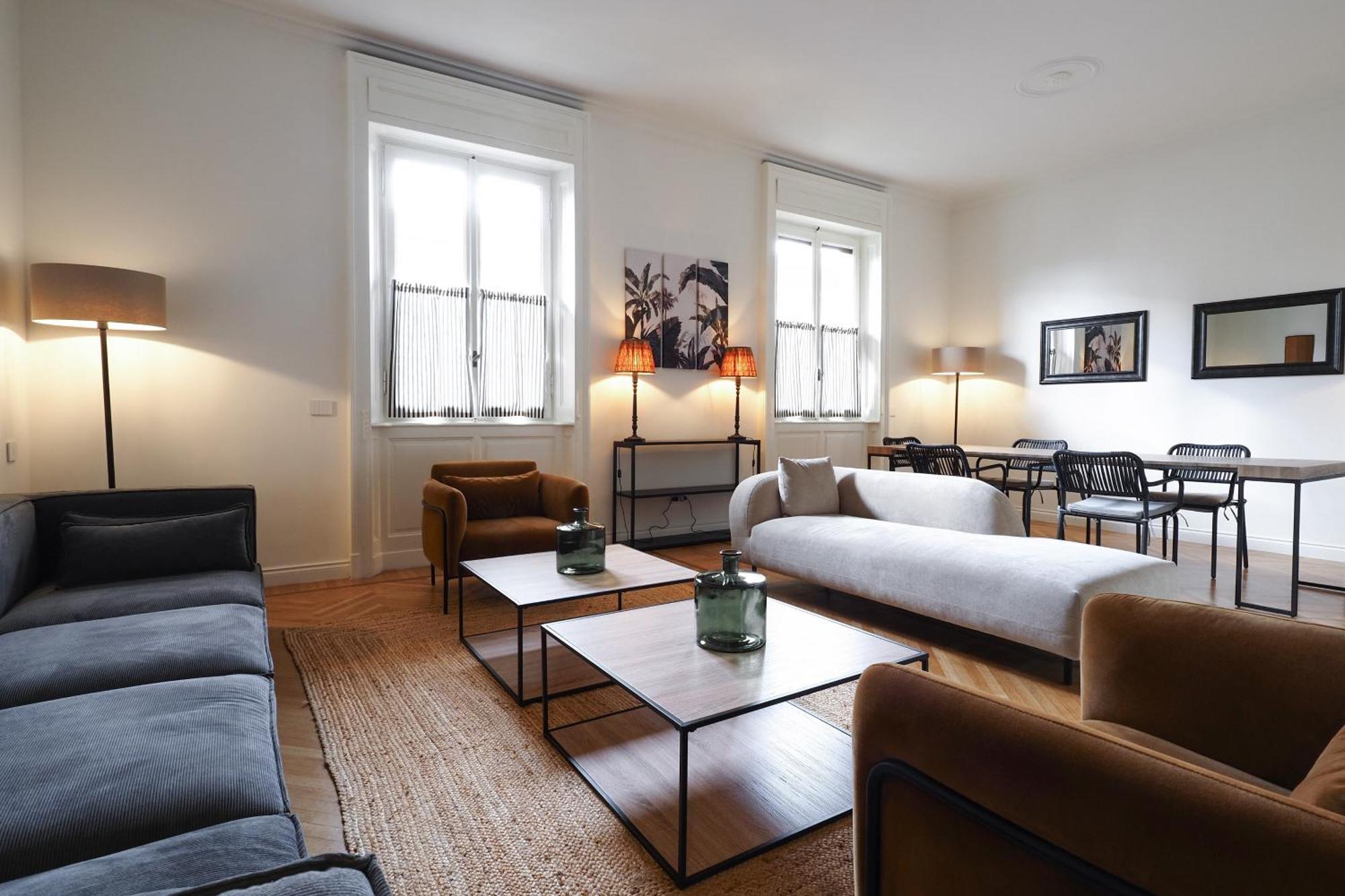 Adelaide Elegant Apartments Milano Eksteriør billede